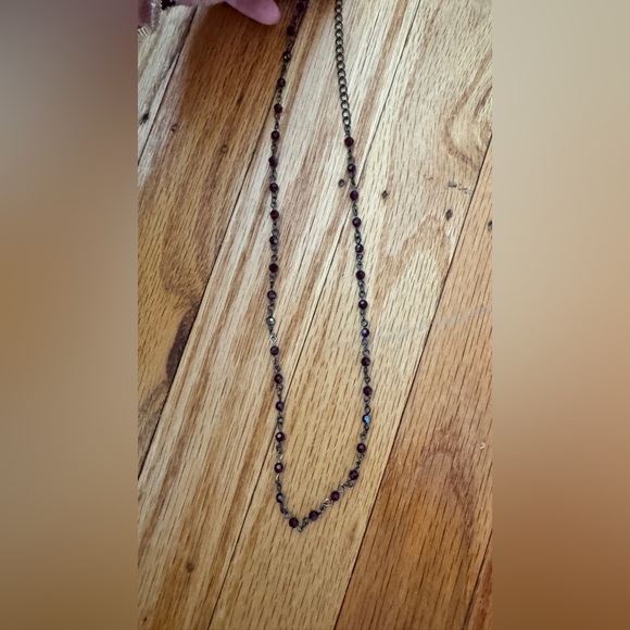 Jewelry - Elegant Beaded Necklace